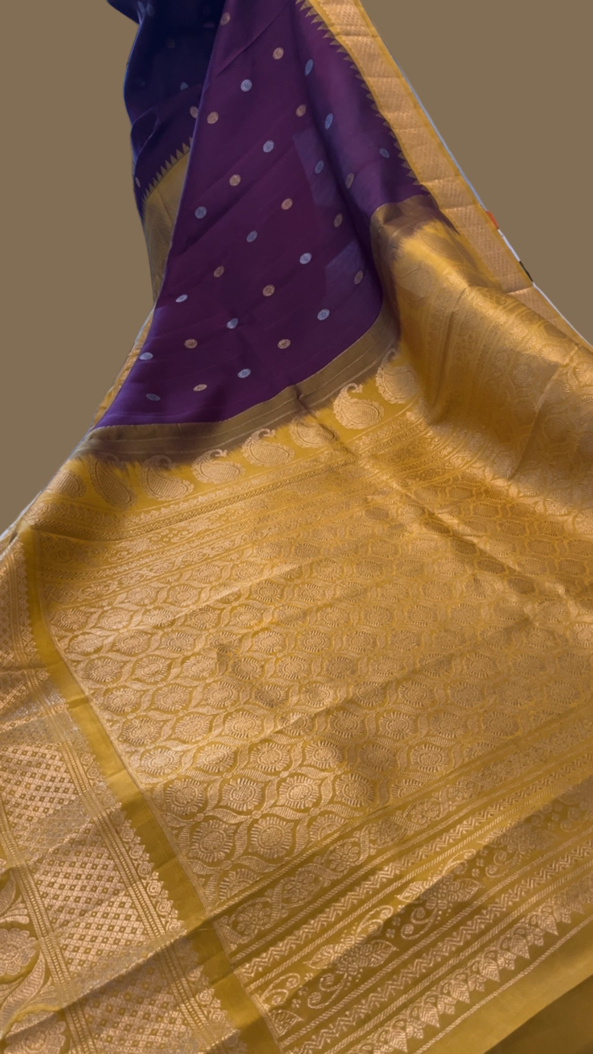Harini (ಹರಿಣಿ) – Wine & Mustard Yellow Gadwal Pure Silk Saree