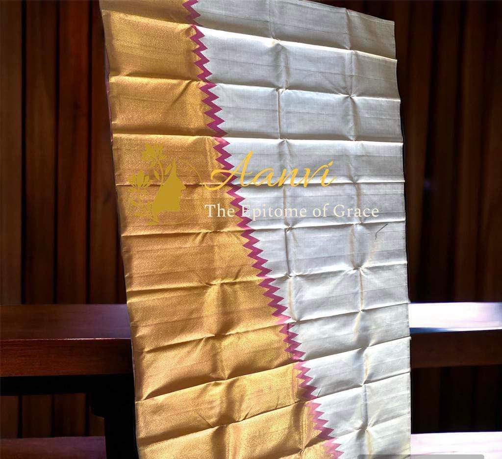 Bhavani (ಭವಾನಿ) – Beige & Golden Kanjeevaram Pure Silk Saree