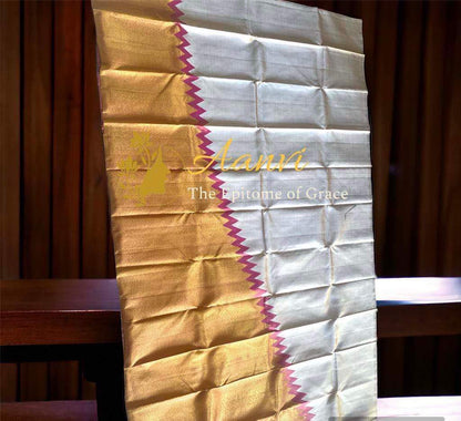 Bhavani (ಭವಾನಿ) – Beige & Golden Kanjeevaram Pure Silk Saree