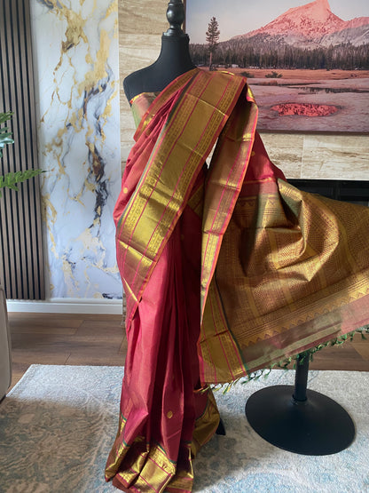 Kalyani (ಕಲ್ಯಾಣಿ) – Rust Orange & Golden Green Kanjeevaram Pure Silk Saree