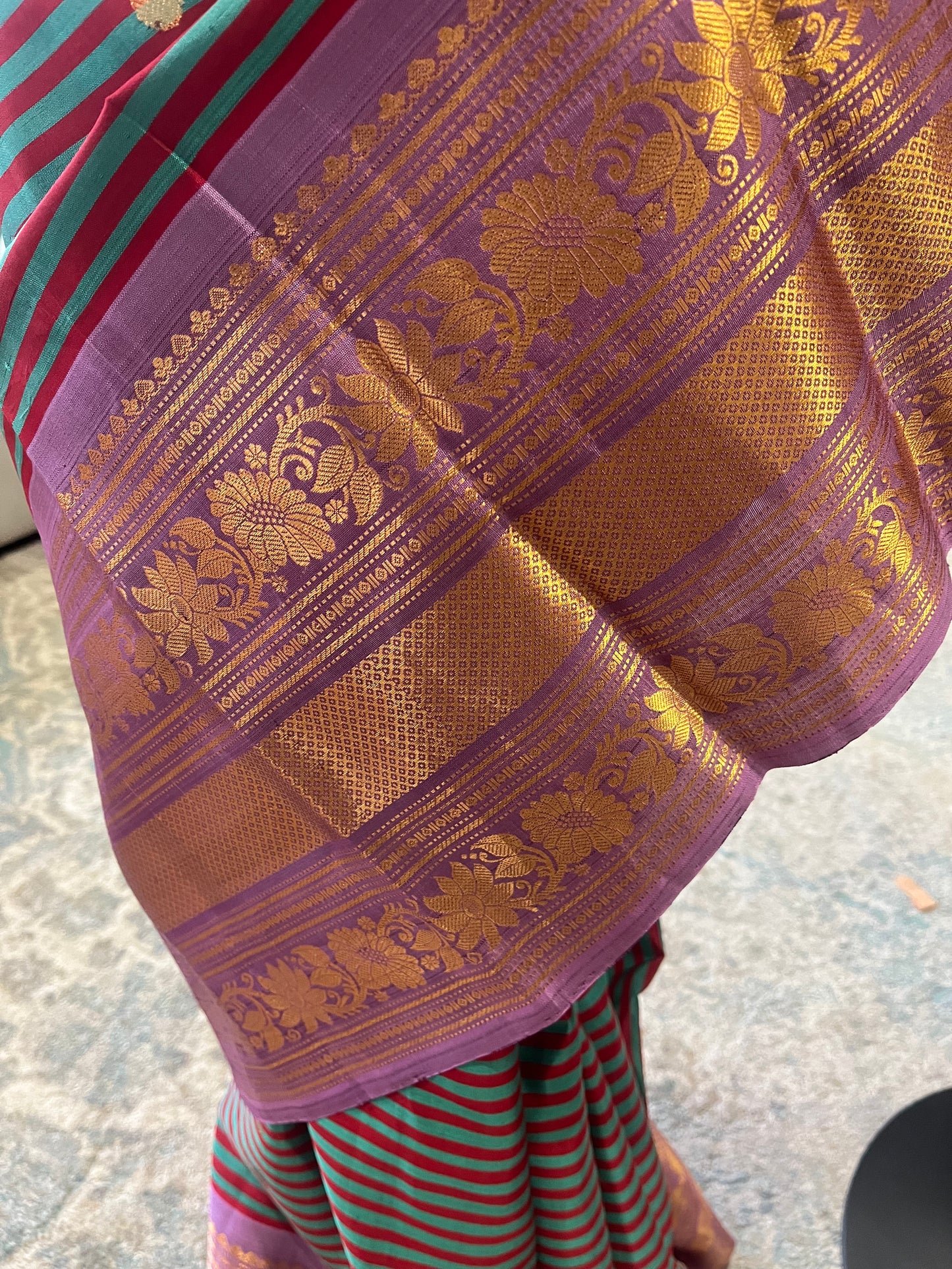Tanirika (ತನಿರಿಕಾ) – Maroon & Ram Green Stripes with Lavender Pink Gadwal Pure Silk Saree