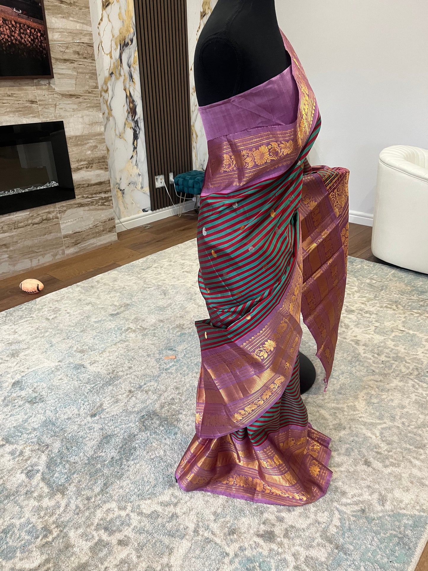 Tanirika (ತನಿರಿಕಾ) – Maroon & Ram Green Stripes with Lavender Pink Gadwal Pure Silk Saree