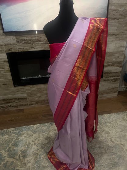 Hamsalekha (ಹಂಸಲೇಖಾ) – Lavender Pink and Dark Rani Pink Kanjeevaram Pure Silk Saree