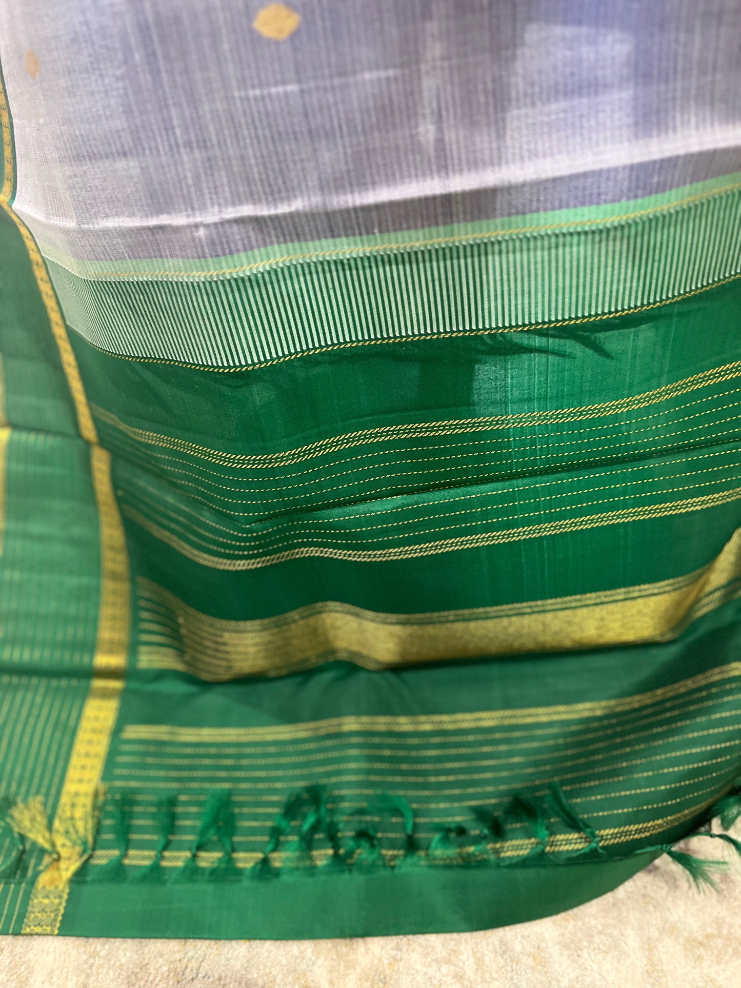 Kanjeevaram Pure Silk Saree – Handwoven Korvai Weave with 2 gm Gold Zari