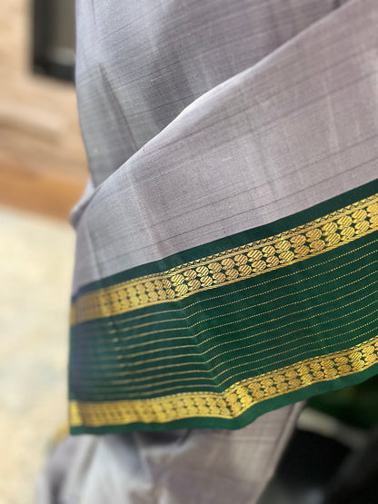 Kanjeevaram Pure Silk Saree – Handwoven Korvai Weave with 2 gm Gold Zari