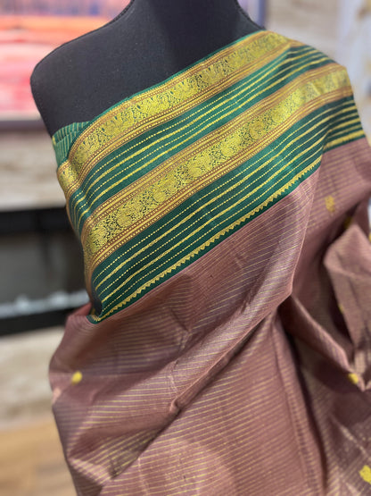 Chandrika – Handwoven Honey and Bottle Green Kanjeevaram Saree