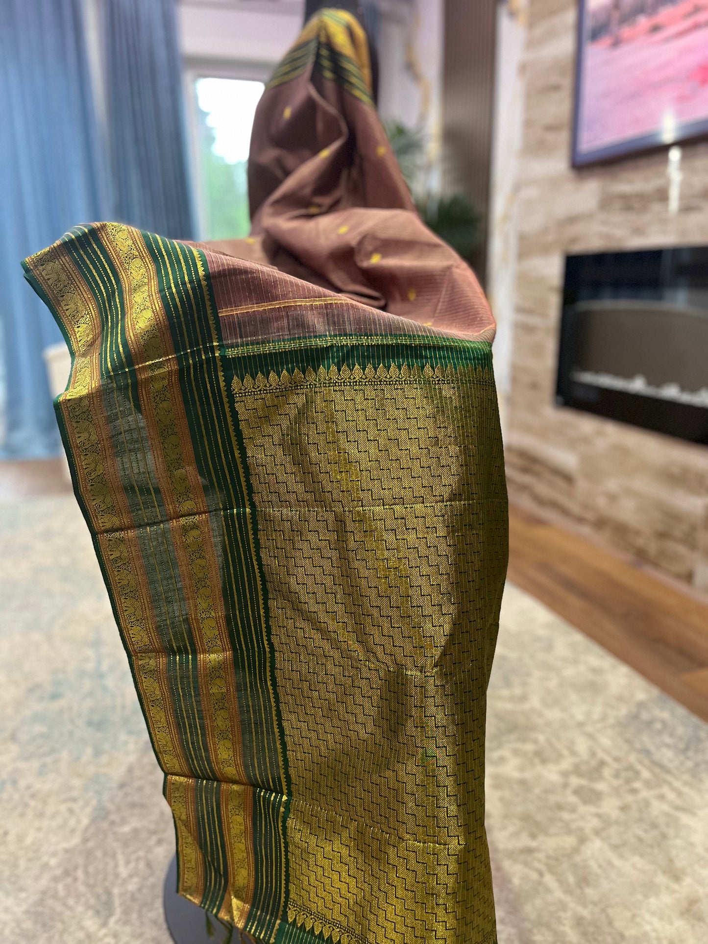 Chandrika – Handwoven Honey and Bottle Green Kanjeevaram Saree