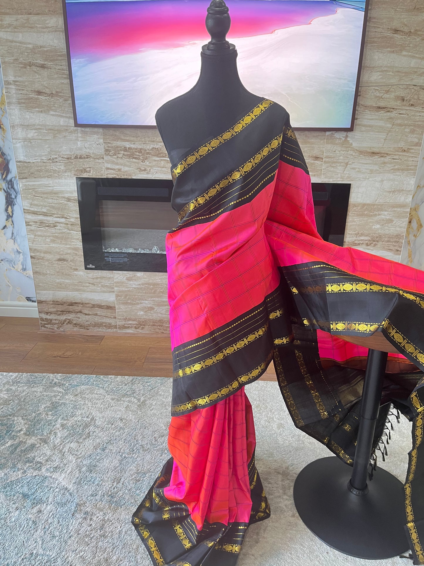 Vaishnavi (ವೈಷ್ಣವಿ) – Dark Pink & Orange Dual-Tone Kanjeevaram Pure Silk Saree