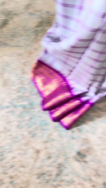 Varnitha (ವರ್ಣಿತಾ) – Ash Grey and Magenta Pink Gadwal Pure Silk Saree